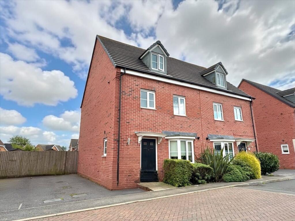4-bed semi-detached on Mason Road, Melton Mowbray, £275,000