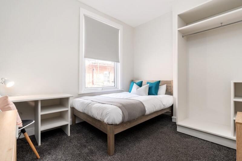 6 bedroom property for rent