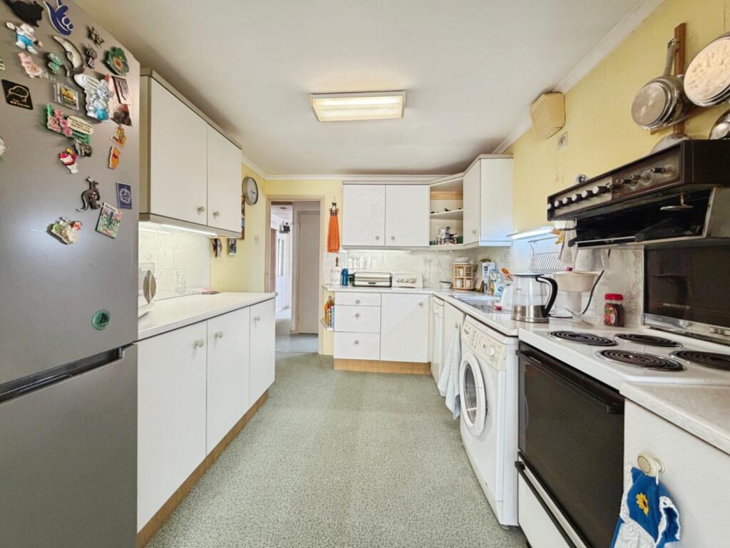 House in Tonbridge - More
