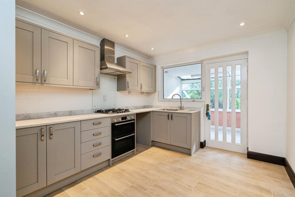 Clements Close, Scole, Diss photo 4