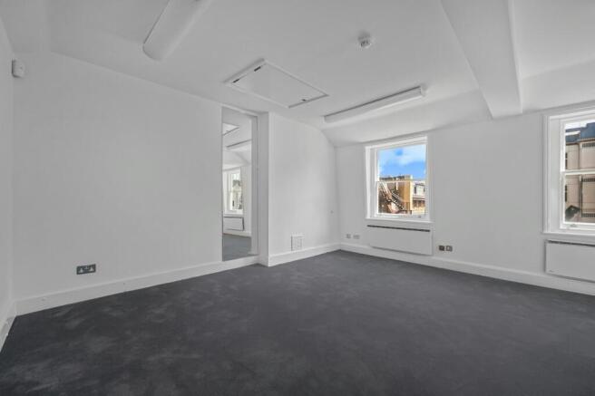 bedroom2.jpg