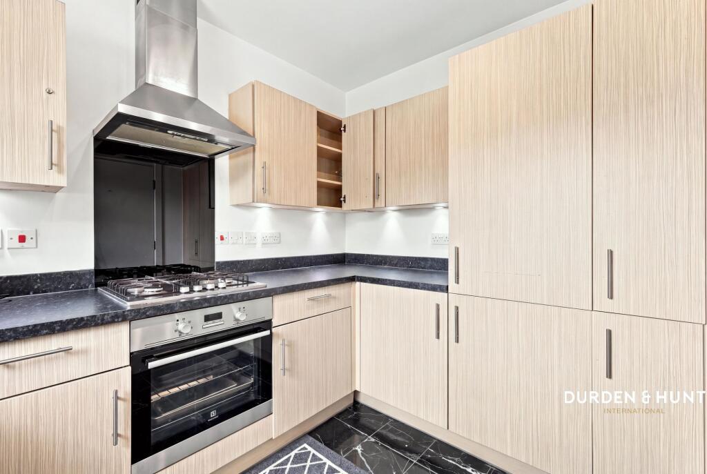 House in Romford - View 5