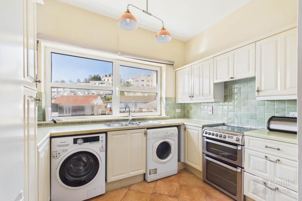 Apartment in London, Leyton - View 5