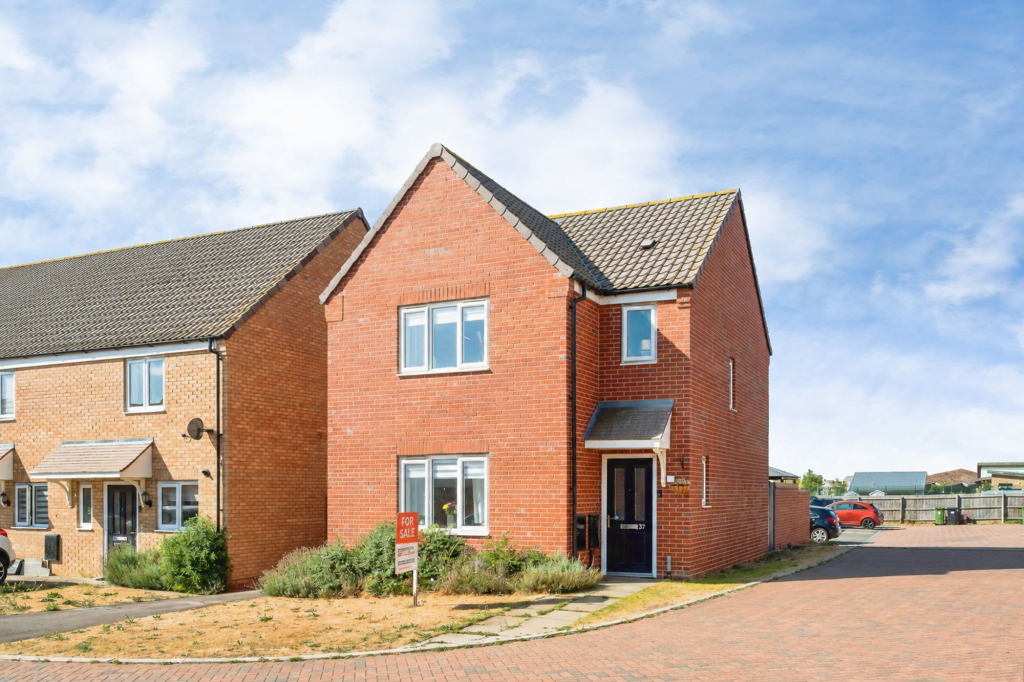 Main image of property: Georgia Mews, Cardea, Peterborough, PE2