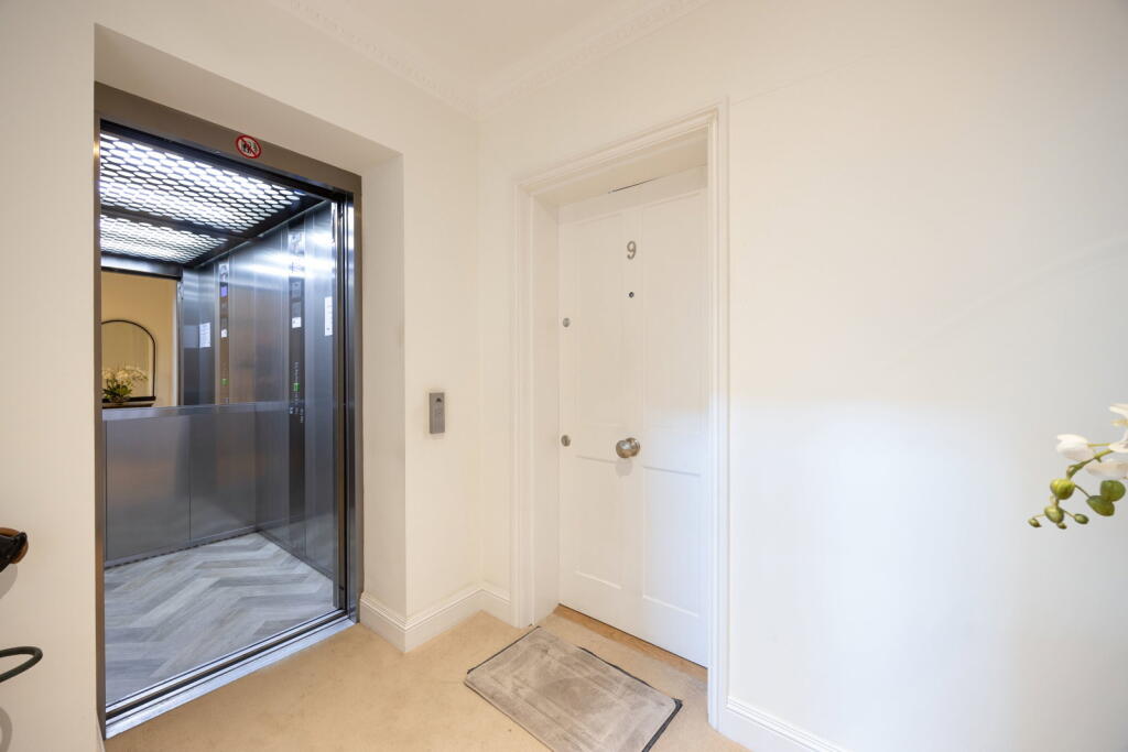 Apartment in Bath - View 5