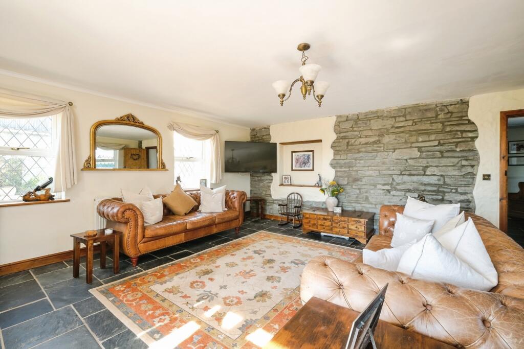 House in Swansea - View 4