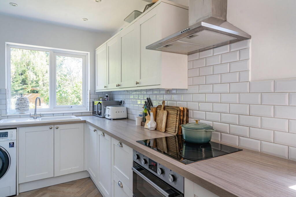 House in Guildford, Surrey - More