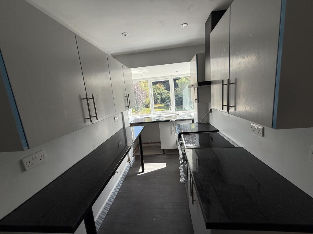 House in Wolverhampton, West Midlands - View 5