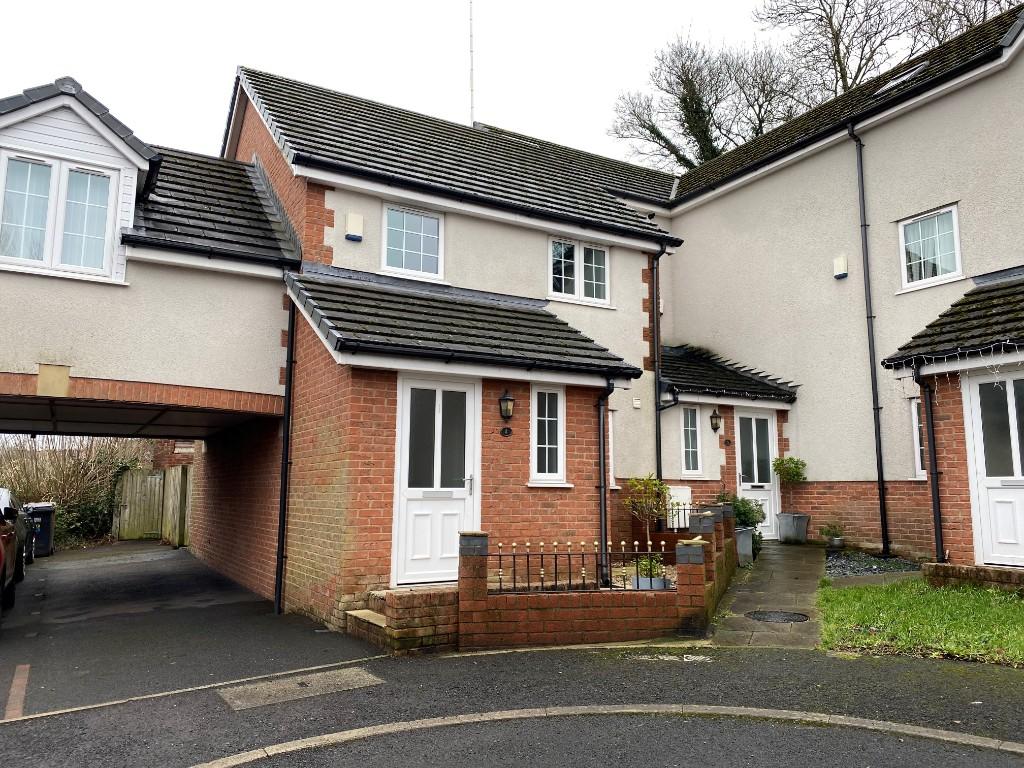 Main image of property: Hennel Lane, Preston, Lancashire, PR5
