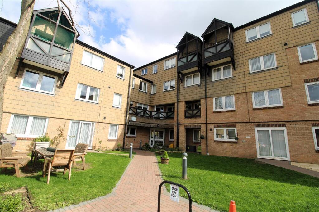 Main image of property: Inglewood, The Spinney, Swanley