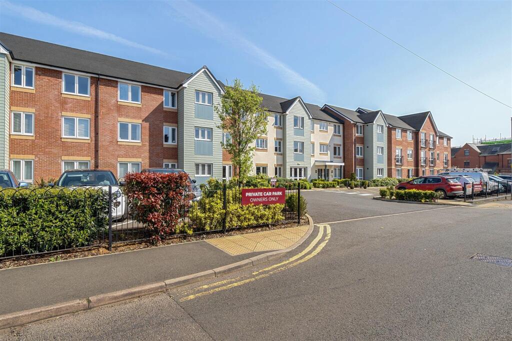 Main image of property: Tebbutt Lodge, Market Harborough, Leicestershire