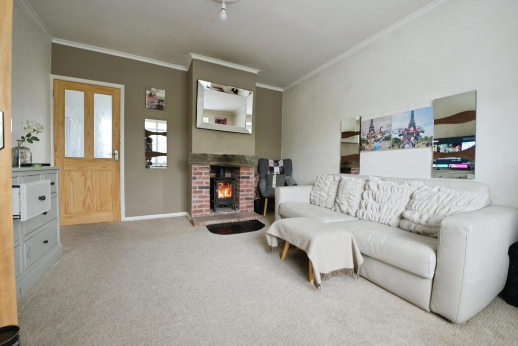 Main image of property: Avontar Road, South Ockendon, RM15