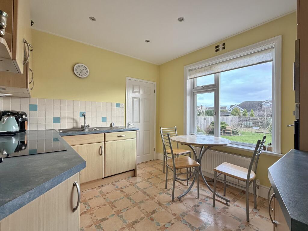 11 Greenbank Avenue photo 4