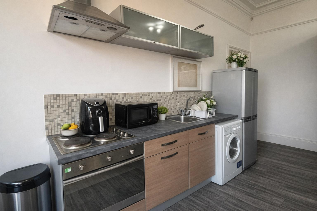 Main image of property: Springfield Road, Leicester