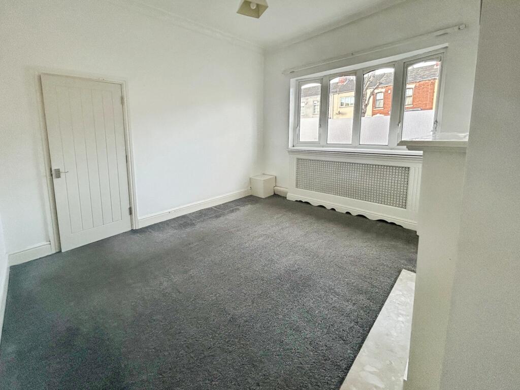 House in Doncaster - View 5