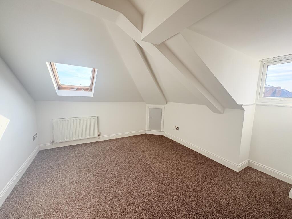 Apartment in Portsmouth - More