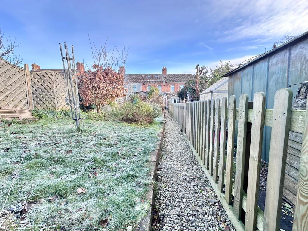 2-bed terraced on Newport Road, Caldicot, Mon. NP26 4AA, £247,750