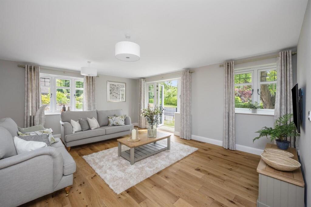 Common Hill, West Chiltington, RH20 photo 4