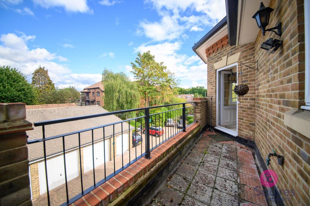 Apartment in London - View 4