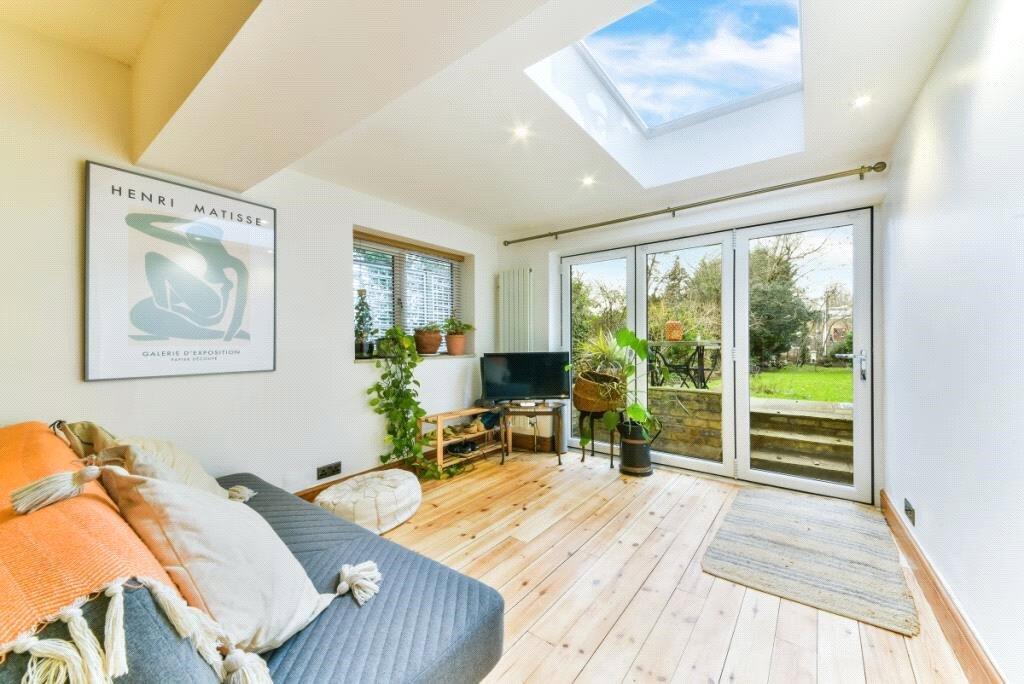 Apartment in London, South Norwood - View 2