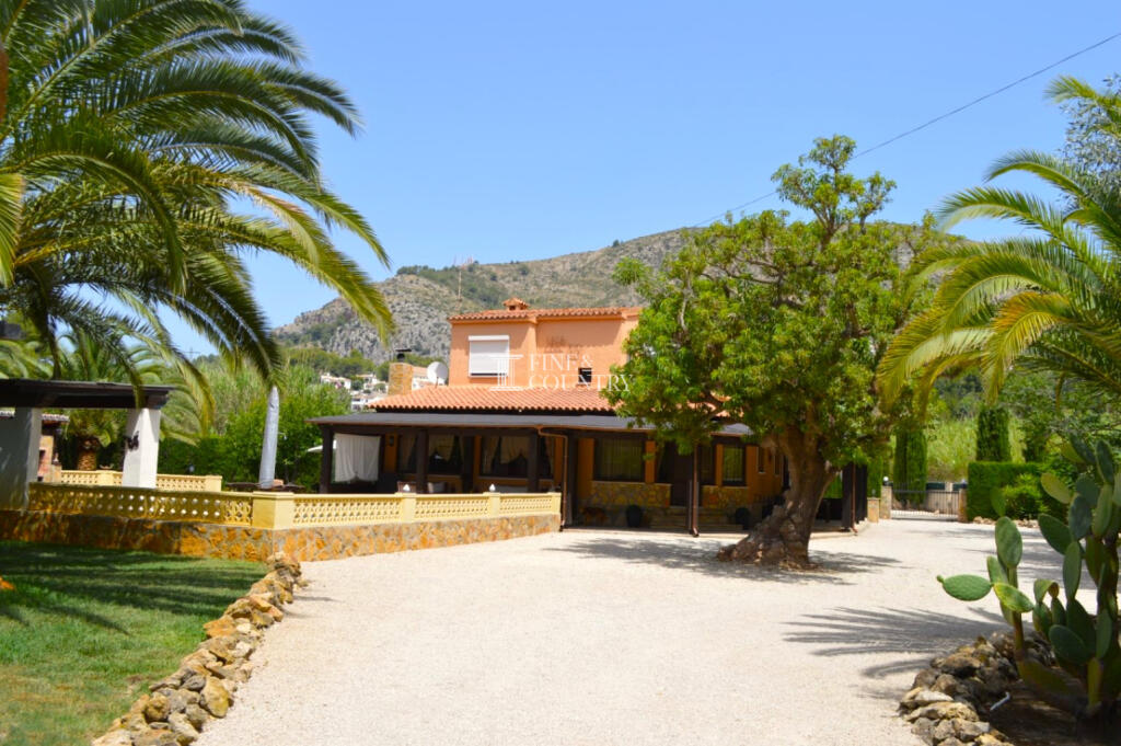 Main image of property: Valencia, Alicante, AlcalalÃ