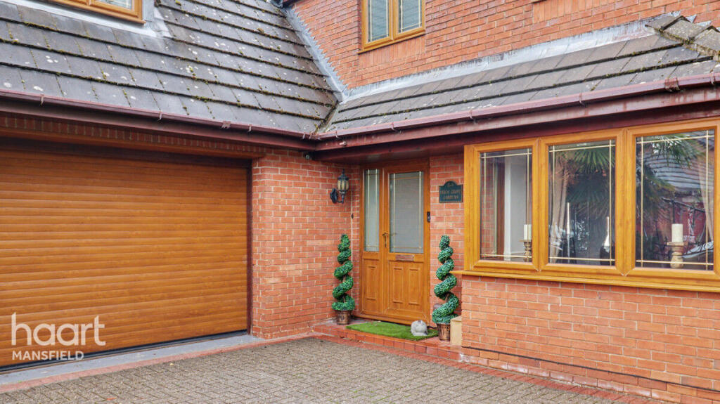 House in Mansfield, Berry Hill - View 5