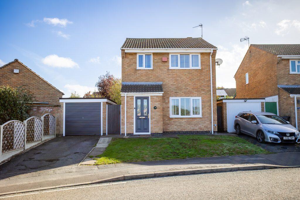 3-bed detached on Heathcote Drive, Sileby, Loughborough, £299,950