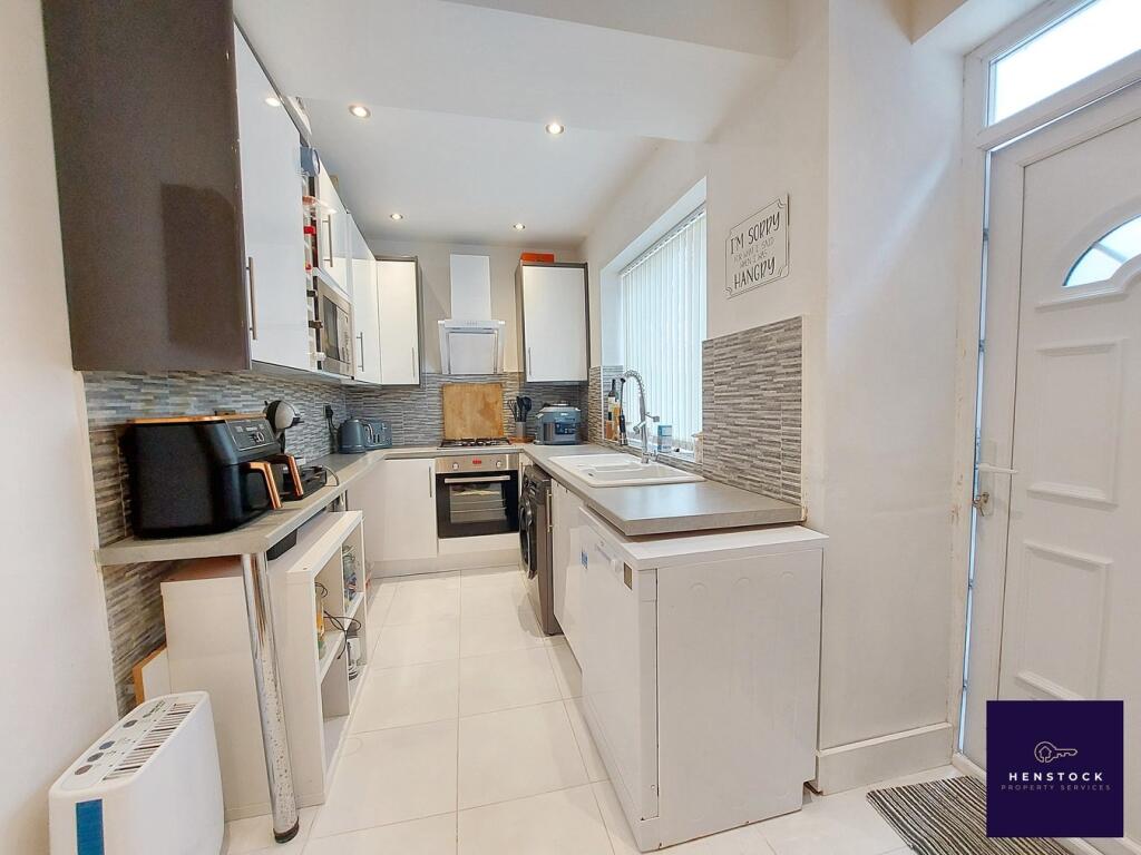 Durnford Street, Middleton, Manchester, M24 photo 4