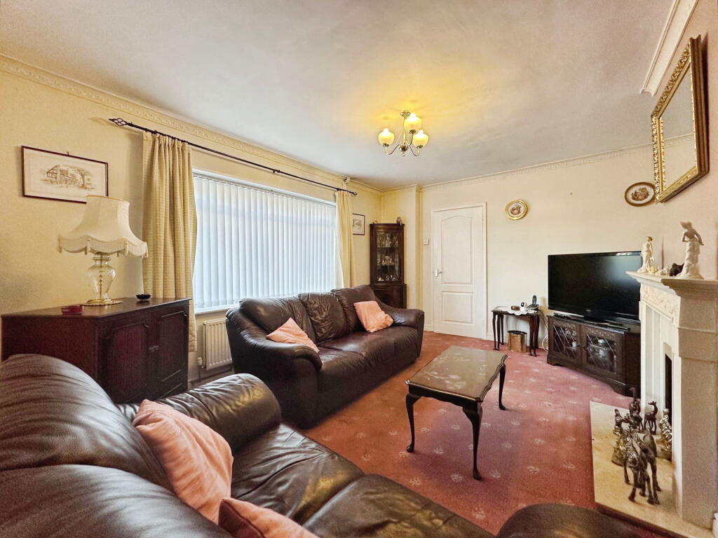 163, Winchester Road, Fordhouses, Wolverhampton, WV10 6EY photo 2