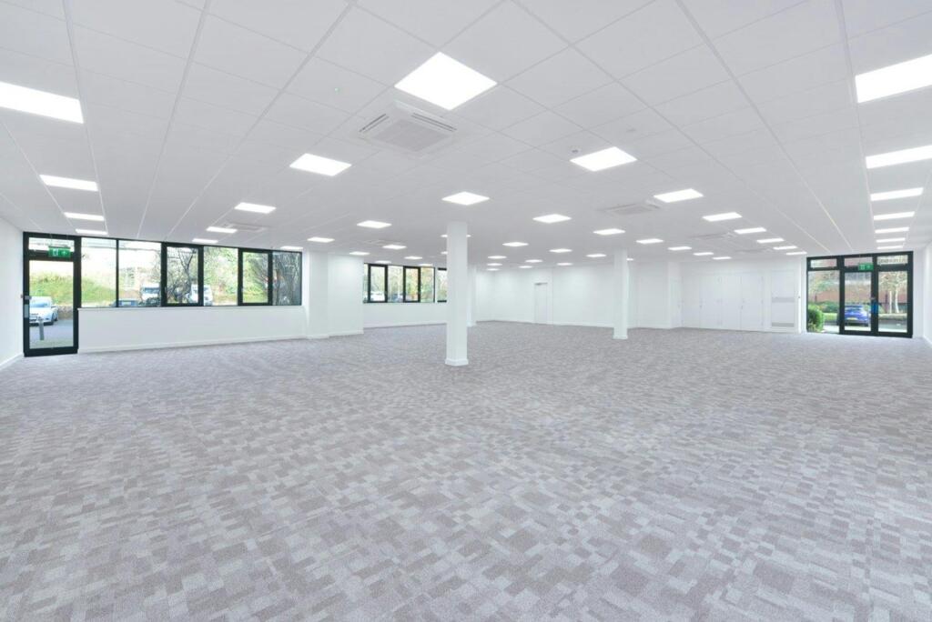 Windrush Court_ Abingdon Business Park GF Refurbished Office Suite_Photo_3_large.jpg