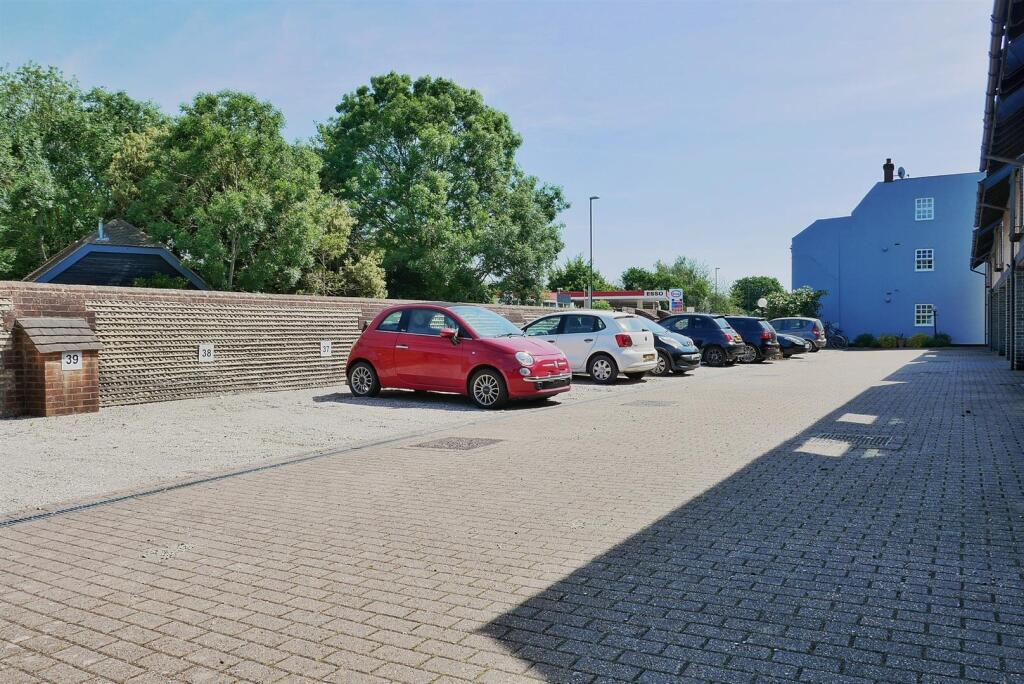Property photo 11