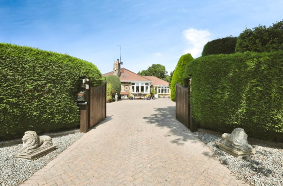 Willingham Road, Lea, Gainsborough, Lincolnshire, DN21 photo 2
