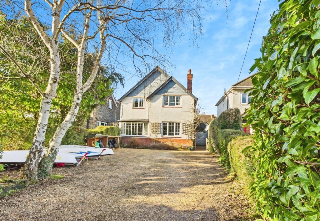 Main image of property: Satchell Lane, Hamble, Southampton, SO31