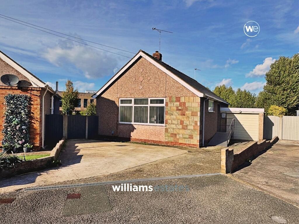 2-bed detached on Gareth Close, Rhyl, LL18, £205,000