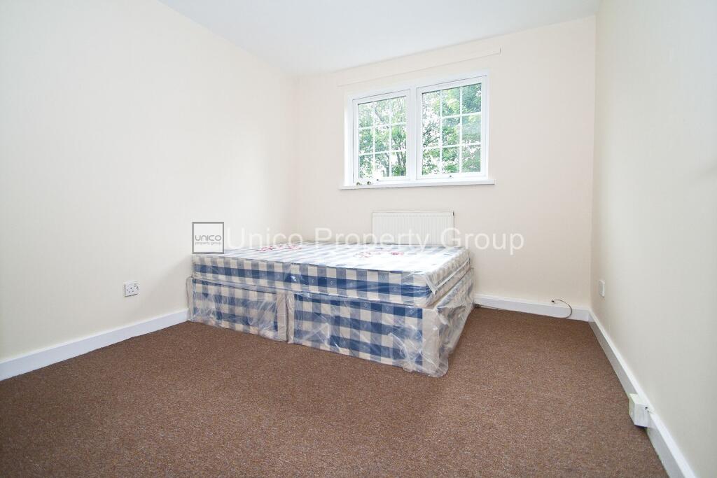 4 bedroom flat for rent