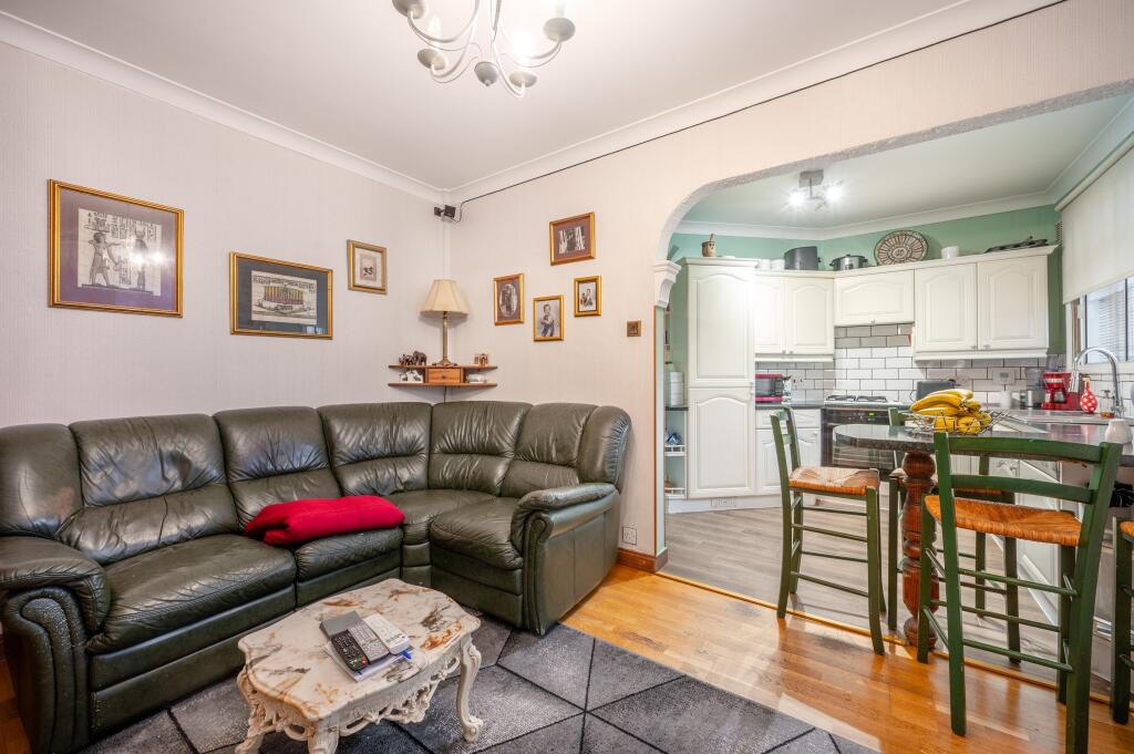 Apartment in London - View 2