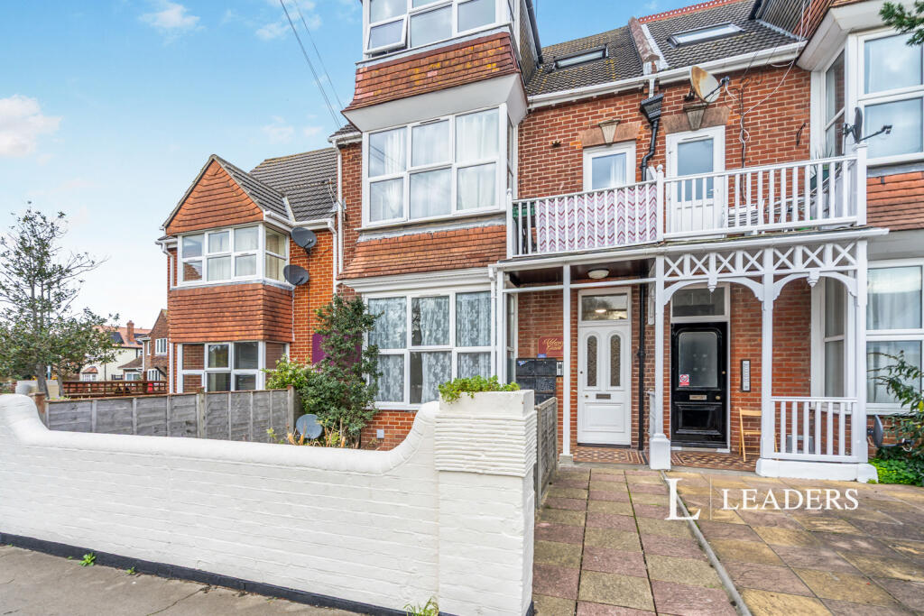 Main image of property: Aldwick Court, 152 Aldwick Road, Bognor Regis, PO21