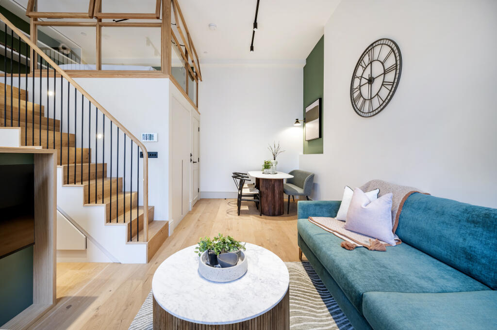 Main image of property: Flat ,  Nevern Square, London, SW5