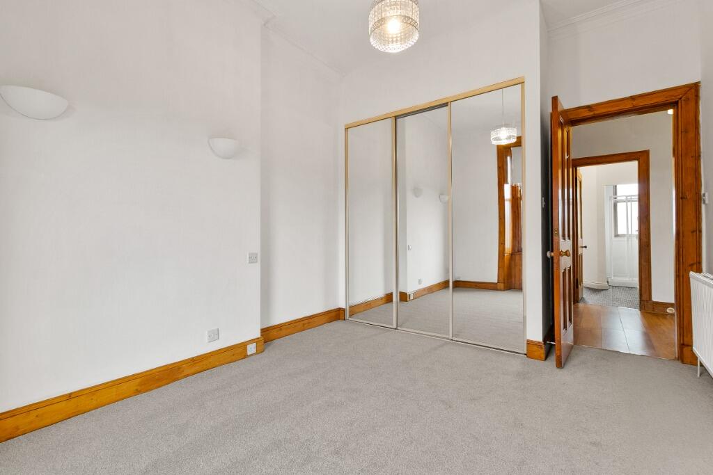 Apartment in Glasgow - More
