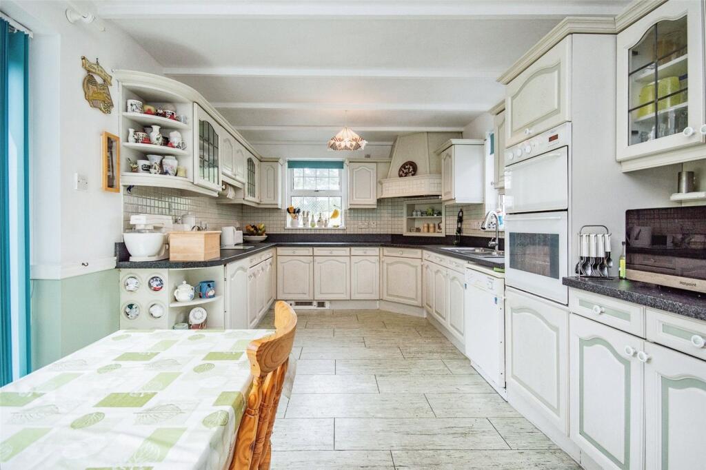 House in Swansea - View 4