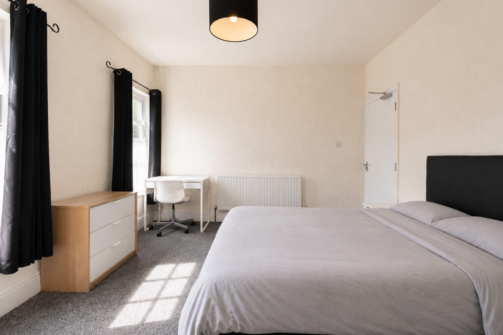 1 bedroom end of terrace house for rent