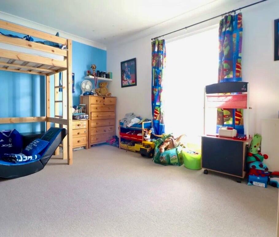Property photo 11