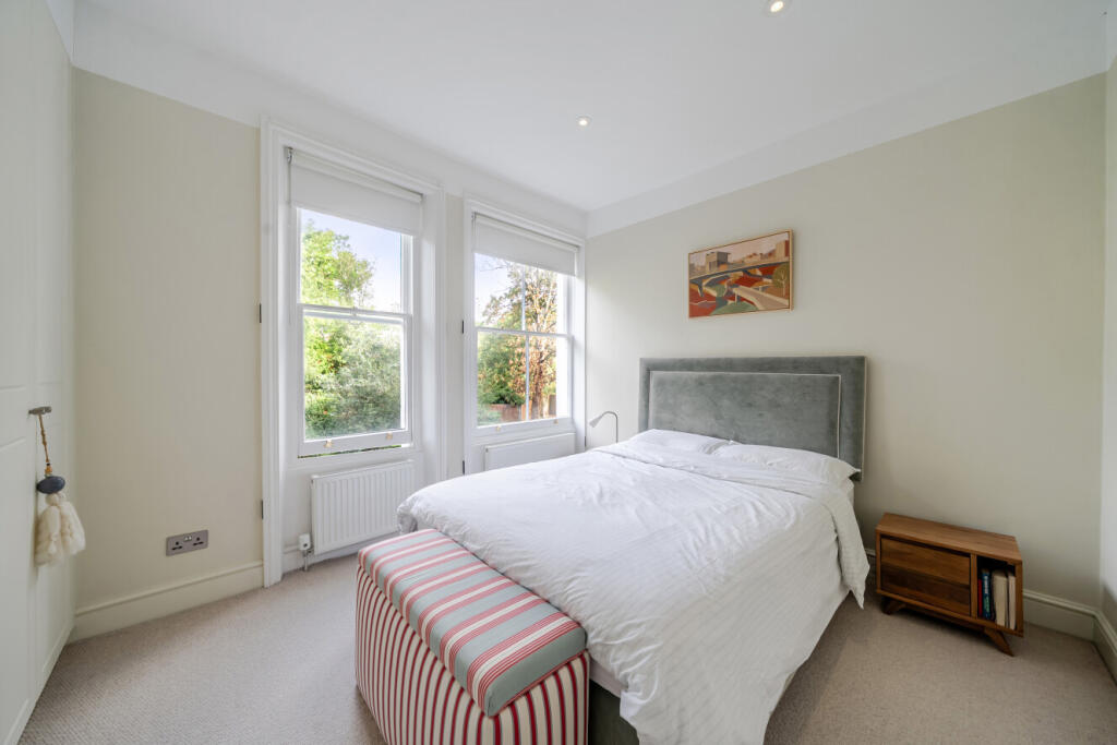 Apartment in London - View 4