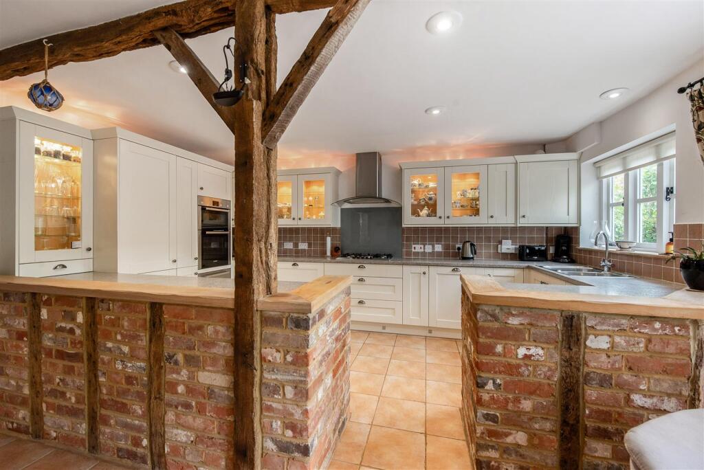 House in Test Valley, Upper Clatford - View 5