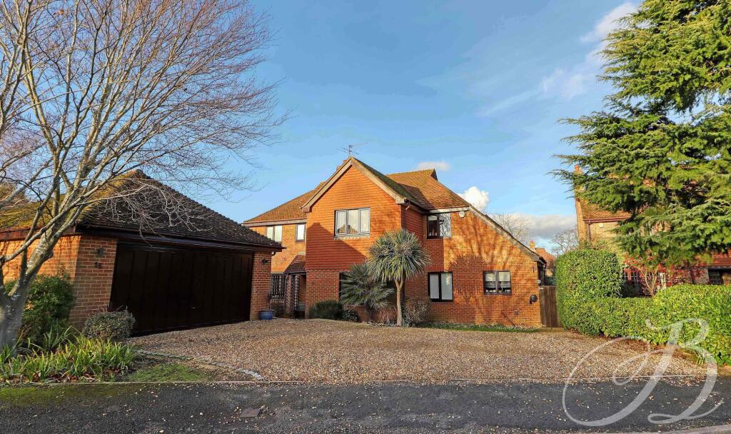 Main image of property: Kinghorn Park, Maidenhead, SL6