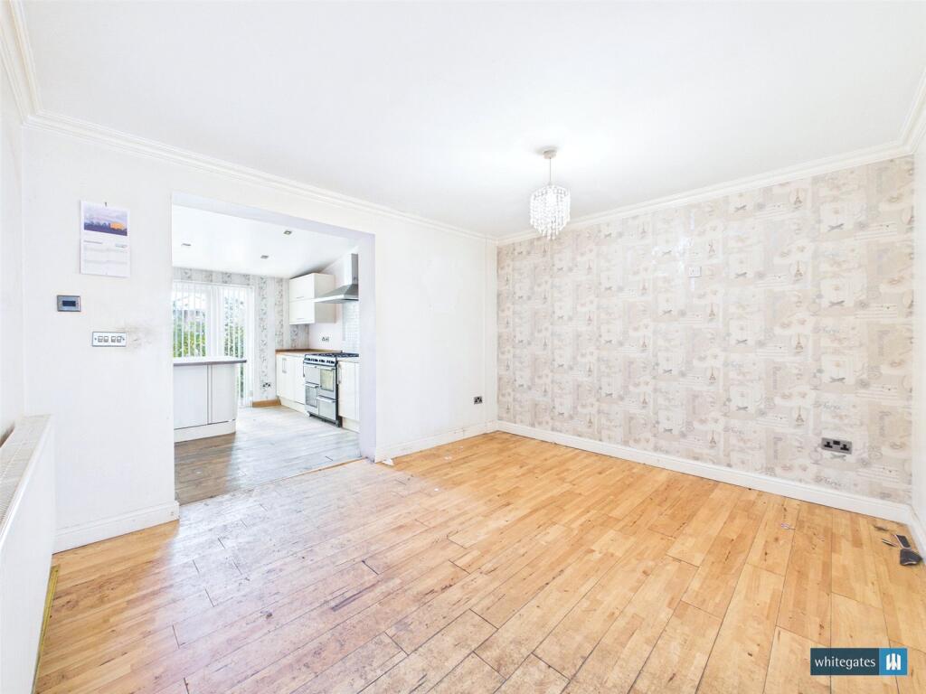 House in Doncaster, Askern - View 4