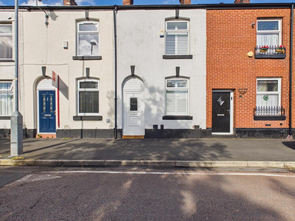 Main image of property: Bredbury Street, Hyde, Tameside, SK14 4SU
