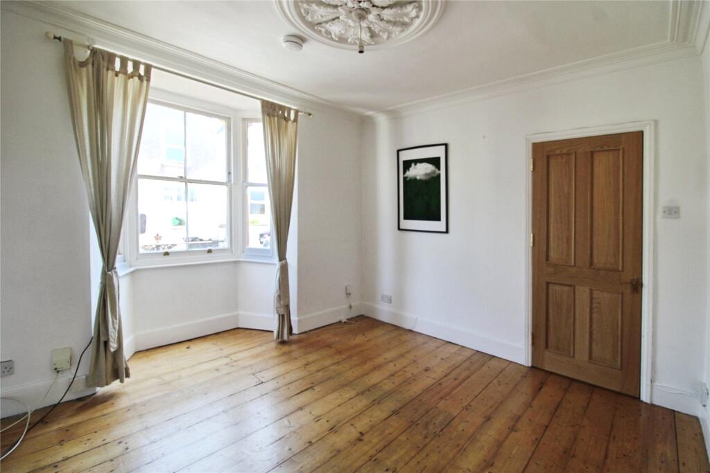 House in Bristol, Upper Knowle, Totterdown - View 2