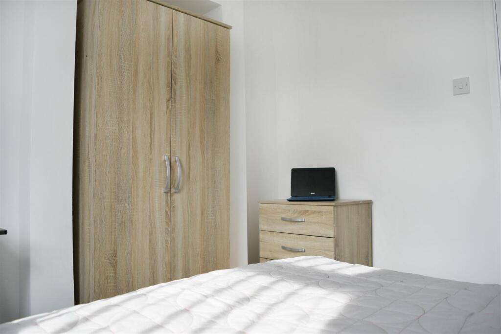 House in Burnley, Lancashire - View 2