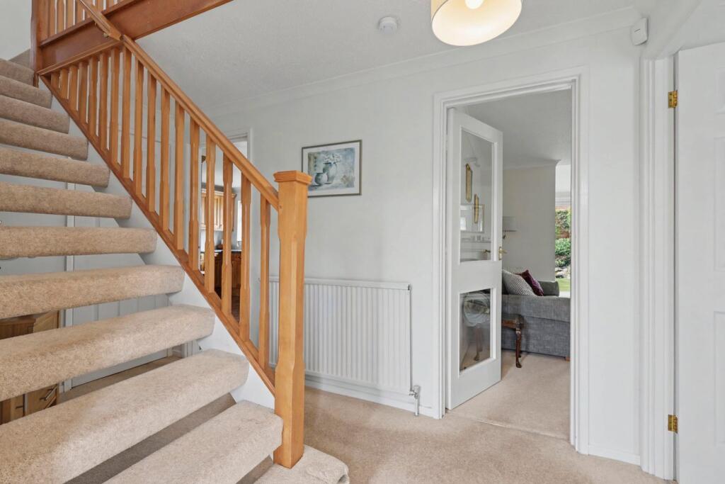 Earlsmead, Letchworth Garden City, SG6 photo 2